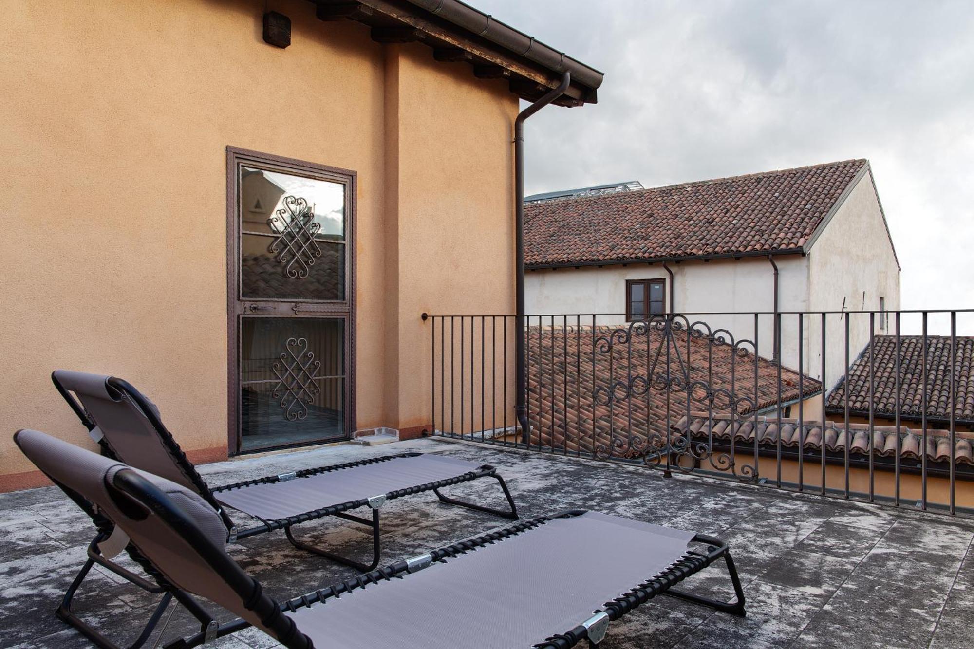 B&B Residenza San Giorgio ลาควิลา ภายนอก รูปภาพ